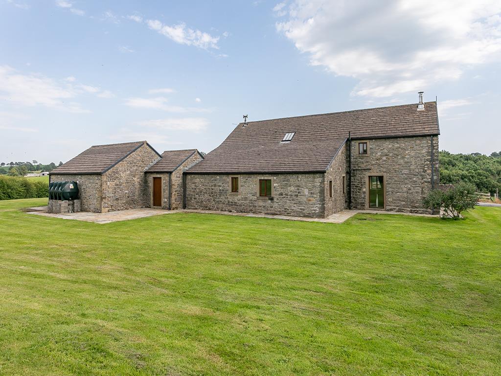 4 bedroom barn conversion For Sale in Skipton - stockbridge_Laithe-10.jpg